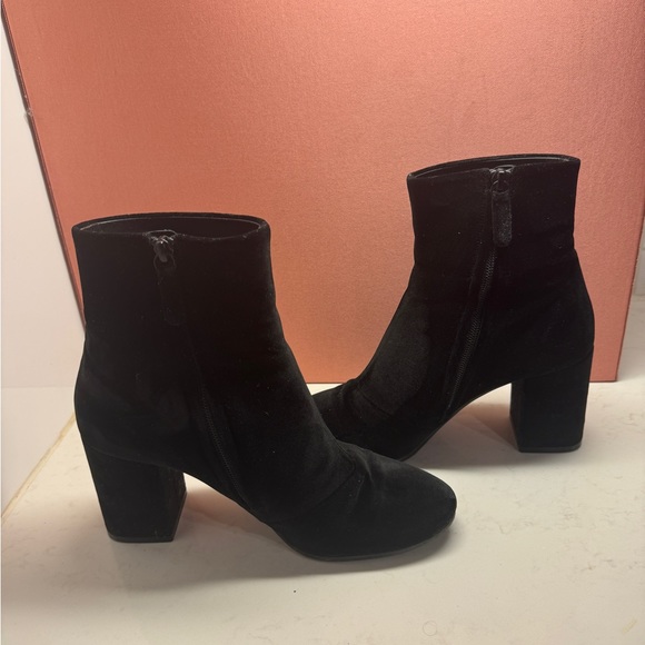 Balenciaga Black Velvet Booties - Picture 5 of 6